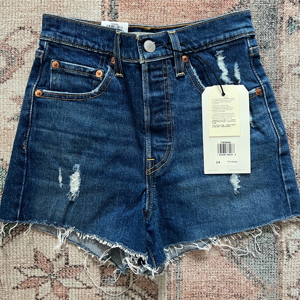Brand new Levi shorts